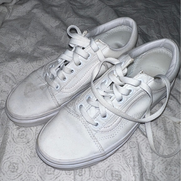 Womens Low top Vans - Picture 2 of 5